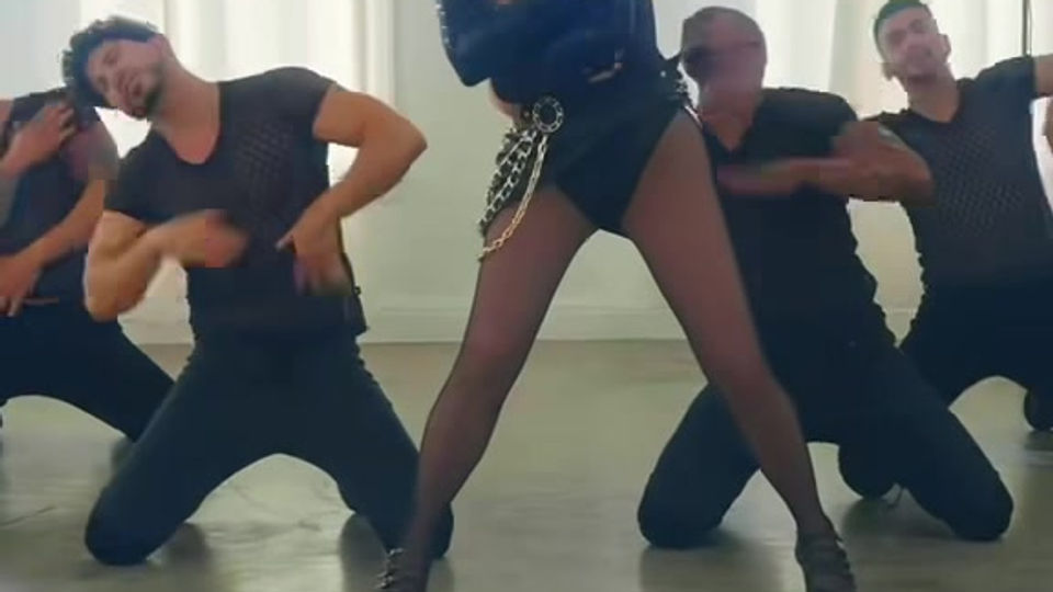 Paula Abdul- Cold Hearted 2022